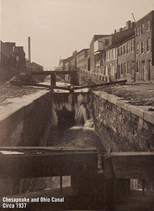 Chesapeake and Ohio Canal 1937 in Georgetown