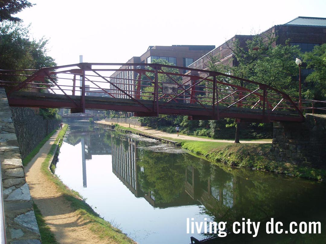 Walking bridge over the Chesapeake & Ohio Canal - Georgetown Washington DC