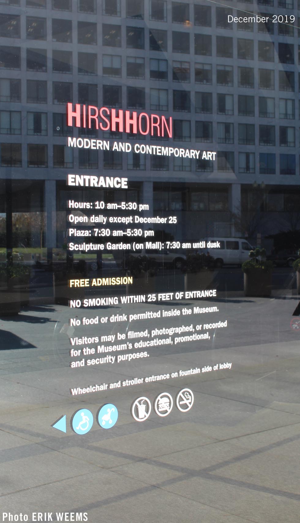 Hirshhorn Museum Sign