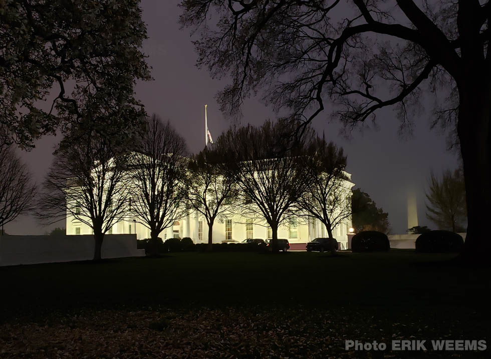 White House and monument with fog